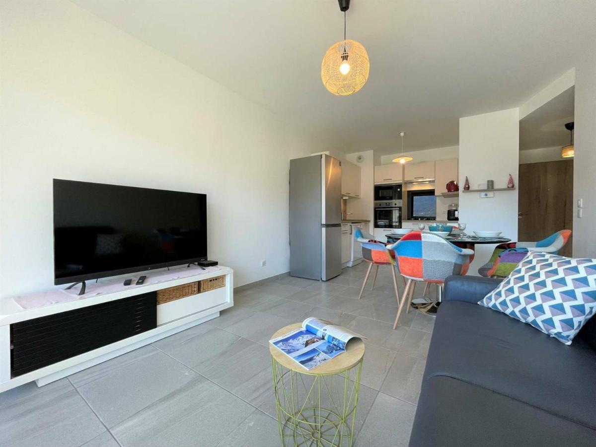 Appartement Moderne Avec Terrasse Et Parking A Briancon - Fr-1-330C-127 외부 사진